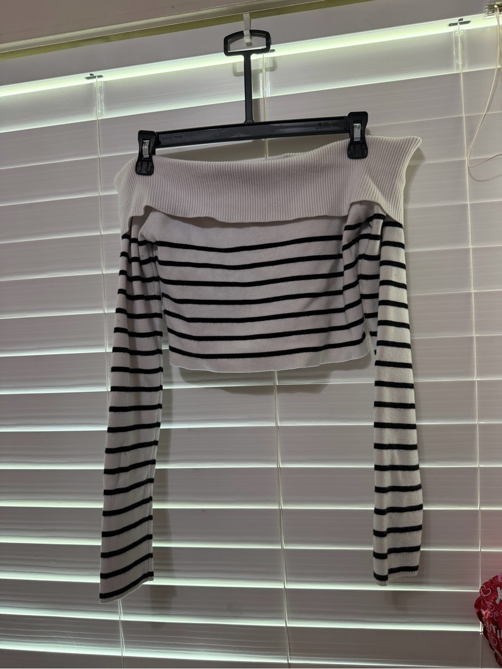 Forever 21 Cream Ribbed Knit Crewneck Sweater